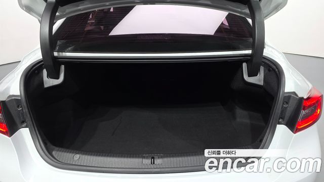 Renault Korea SM6 2019 — photo 23