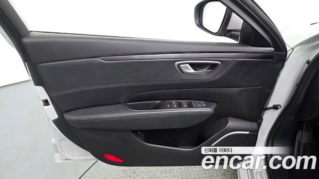 Renault Korea SM6 2019 — photo 14