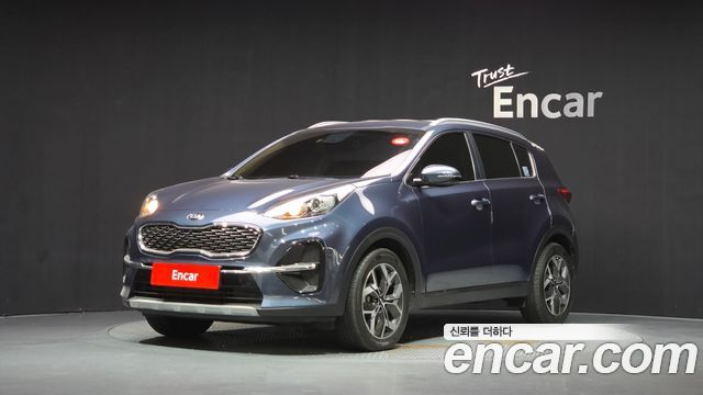 Kia Sportage 2021 — photo 1