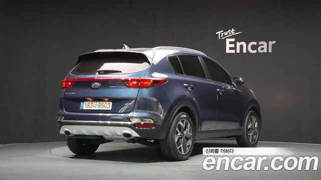 Kia Sportage 2021 — photo 2