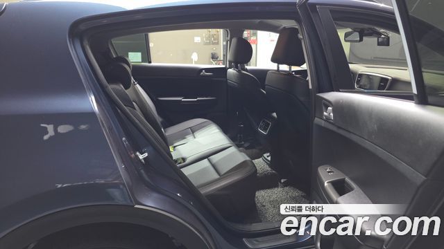 Kia Sportage 2021 — photo 17