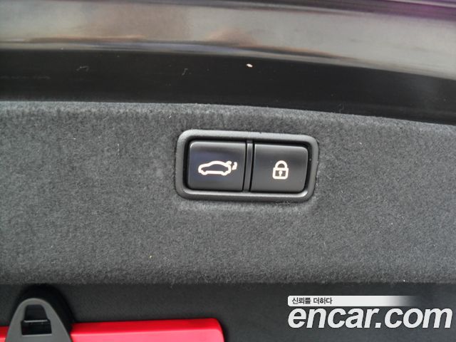 Hyundai Genesis 2016 — photo 13
