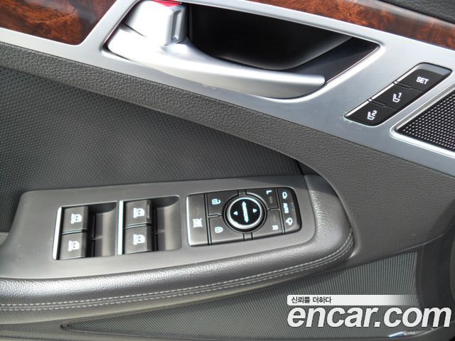 Hyundai Genesis 2016 — photo 15