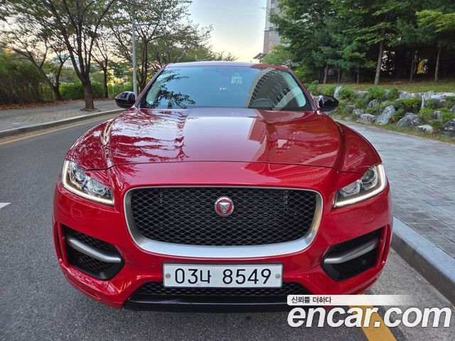 Jaguar F-PACE 2017 — photo 3