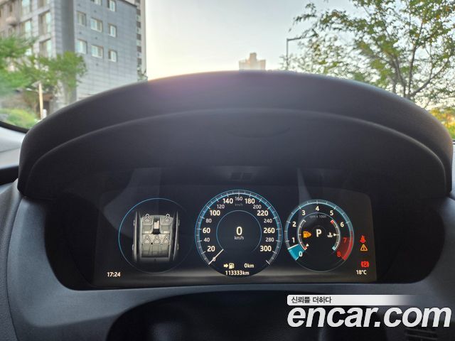 Jaguar F-PACE 2017 — photo 8
