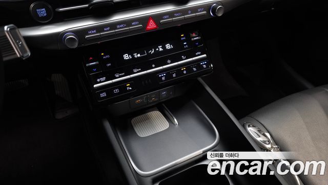 Hyundai Grandeur 2023 — photo 19