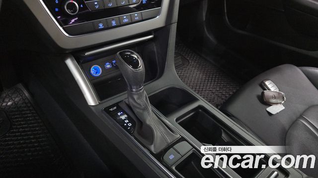 Hyundai Sonata 2015 — photo 12