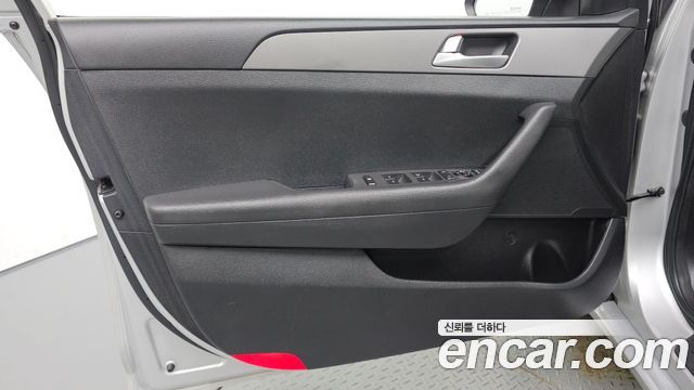 Hyundai Sonata 2015 — photo 14