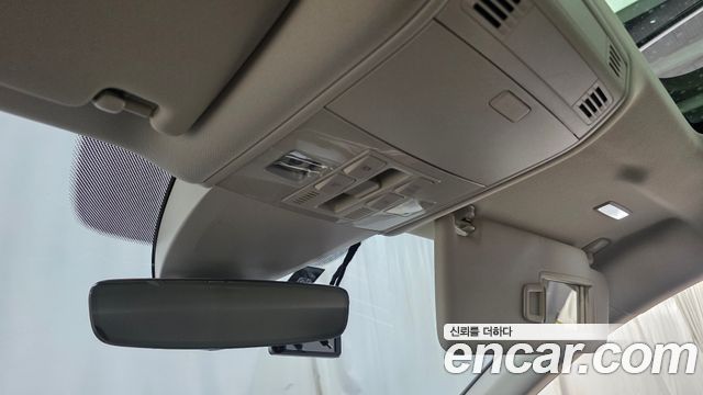 Volkswagen Passat 2018 — photo 17