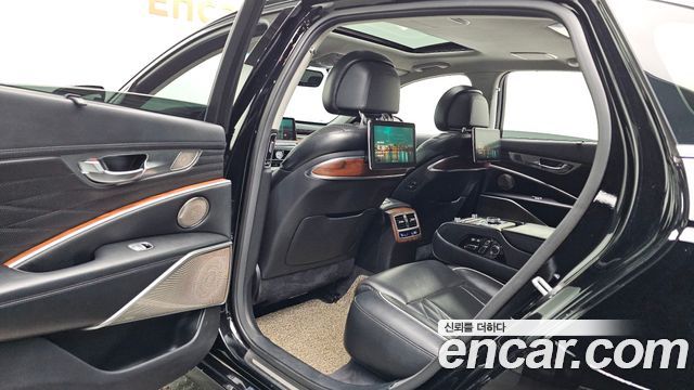 Kia K9 2019 — photo 11