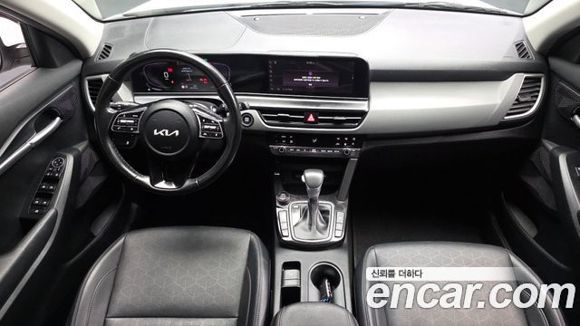 Kia Seltos 2023 — photo 10