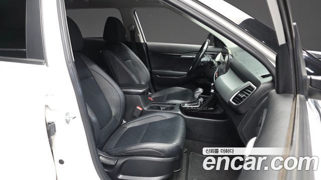 Kia Seltos 2023 — photo 17