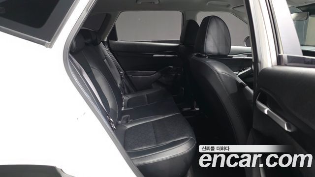 Kia Seltos 2023 — photo 18