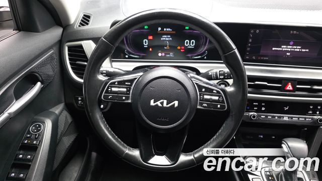 Kia Seltos 2023 — photo 19