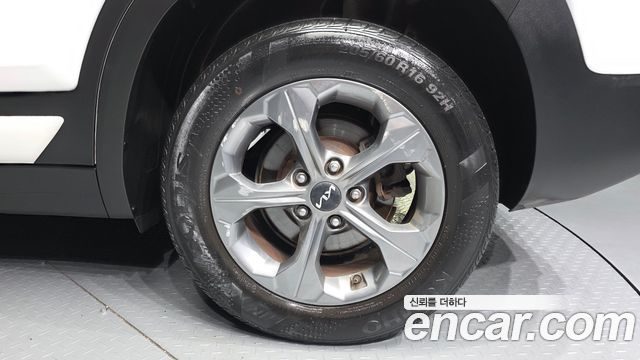 Kia Seltos 2023 — photo 7