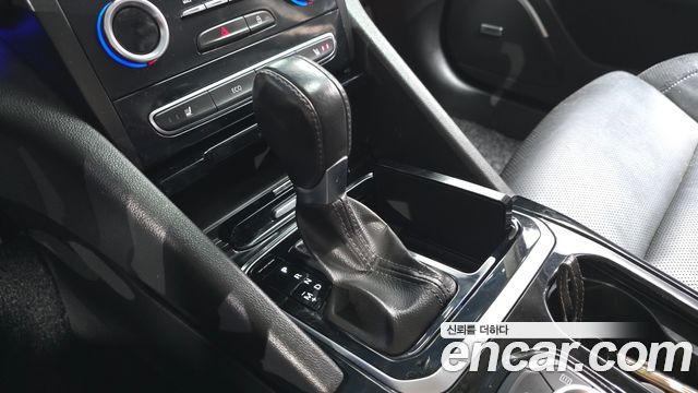 Renault Korea SM6 2016 — photo 12
