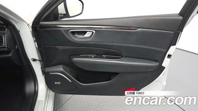 Renault Korea SM6 2016 — photo 14