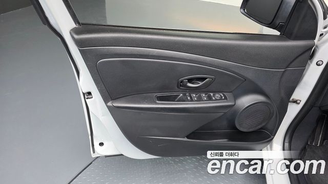 Renault Korea SM3 2018 — photo 14