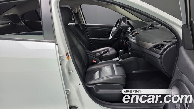 Renault Korea SM3 2018 — photo 16