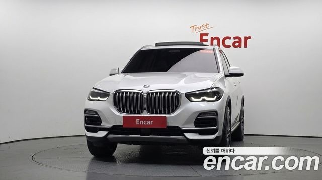 BMW X5 2021 — photo 3