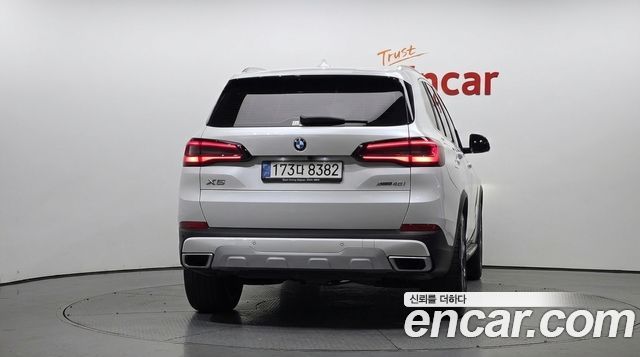 BMW X5 2021 — photo 4