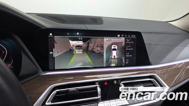 BMW X5 2021 — photo 20