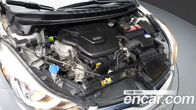 Hyundai AVANTE 2016 — photo 6