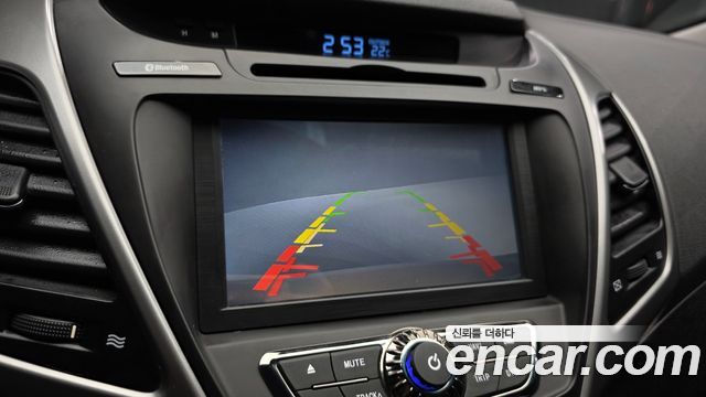 Hyundai AVANTE 2016 — photo 14
