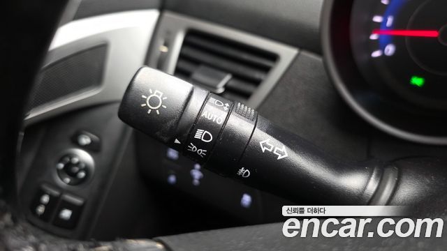 Hyundai AVANTE 2016 — photo 19