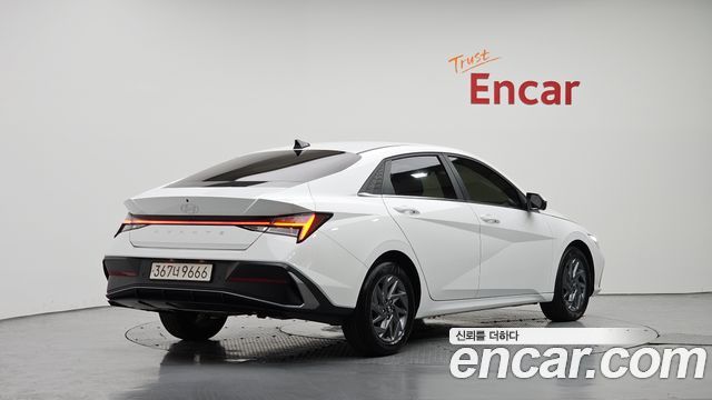 Hyundai AVANTE 2024 — photo 2