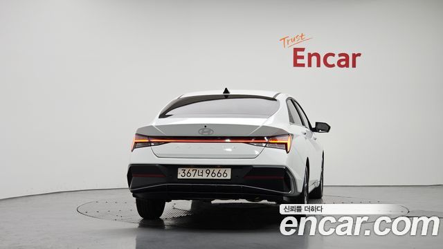 Hyundai AVANTE 2024 — photo 4