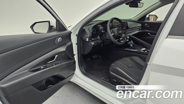 Hyundai AVANTE 2024 — photo 10