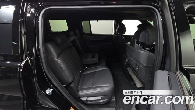 Hyundai Santafe 2025 — photo 24