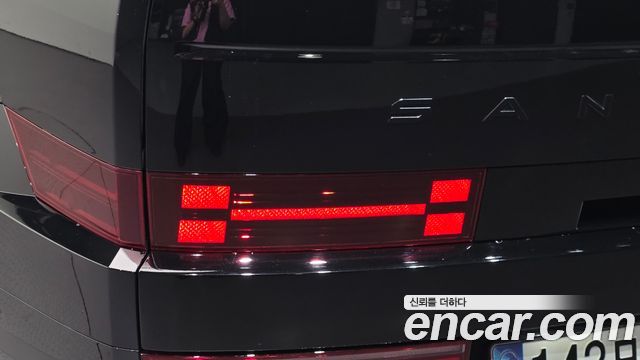 Hyundai Santafe 2025 — photo 9