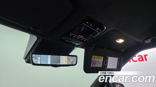 Hyundai Santafe 2025 — photo 28