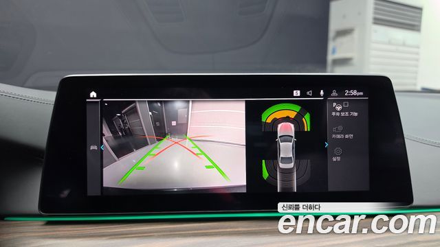 BMW 5-Series 2020 — photo 20