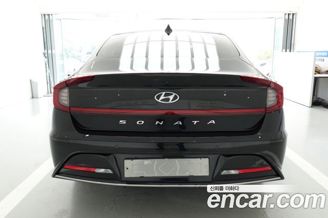 Hyundai Sonata 2023 — photo 4