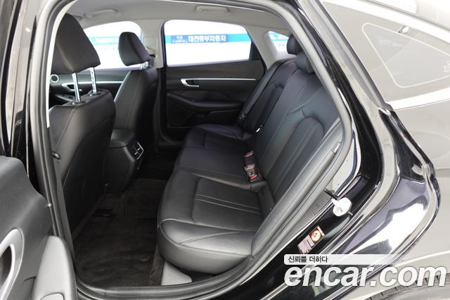 Hyundai Sonata 2023 — photo 10