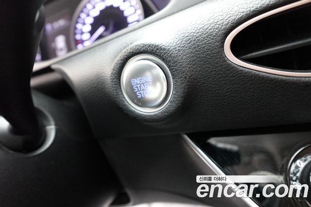 Hyundai Sonata 2023 — photo 11