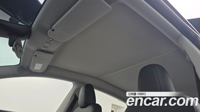 Tesla Model Y 2023 — photo 22