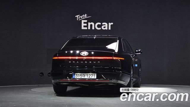 Hyundai Grandeur 2023 — photo 4
