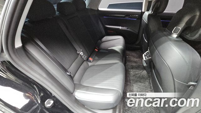 Hyundai Grandeur 2023 — photo 18