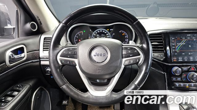 Jeep Cherokee 2020 — photo 13