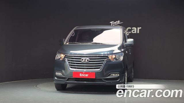 Hyundai Starex 2018 — photo 3