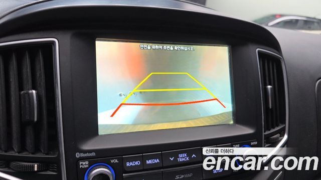 Hyundai Starex 2018 — photo 16