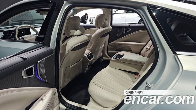 Kia K8 2025 — photo 11