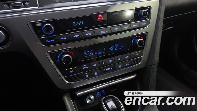 Hyundai Sonata 2016 — photo 23