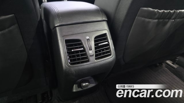 Hyundai Sonata 2016 — photo 32