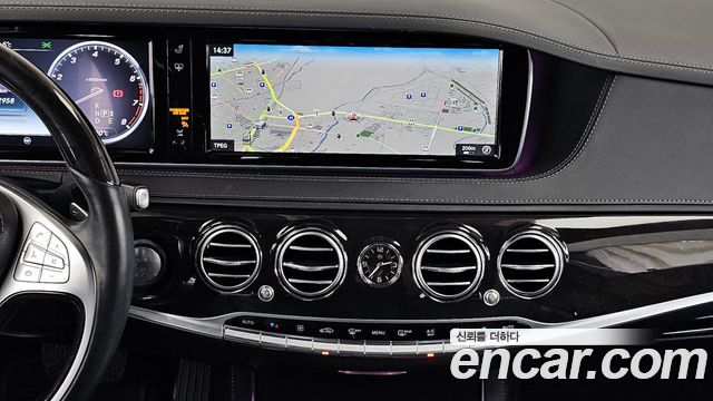 Mercedes-Benz S-Class 2016 — photo 14