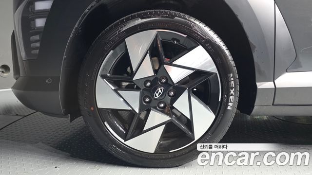 Hyundai Kona 2025 — photo 5